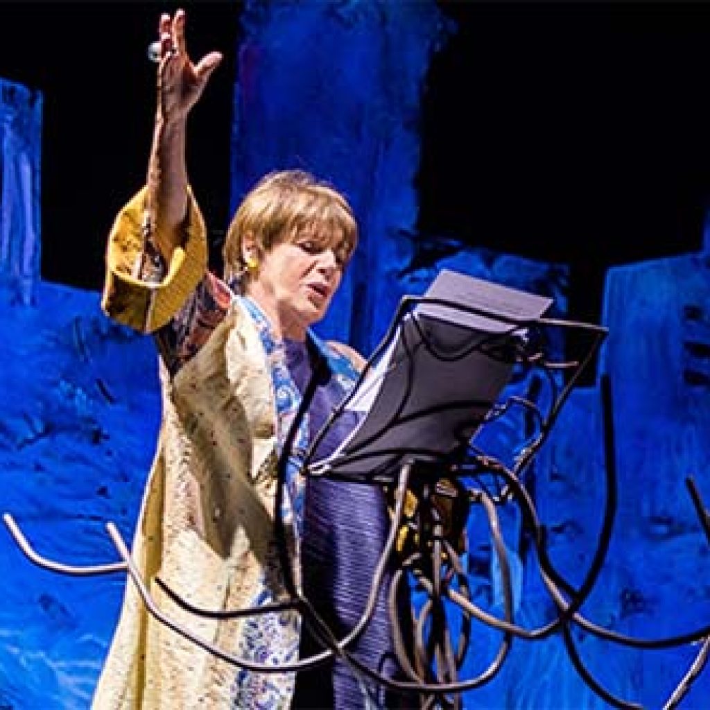 Invisibili, le città: Italo Calvino a Sanremo con Lella Costa