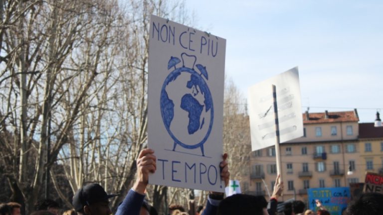 Sciopero per il clima, guerra, crisi energetica: dove va il mondo? Vecchi temi discussi con il fotografo James Balog